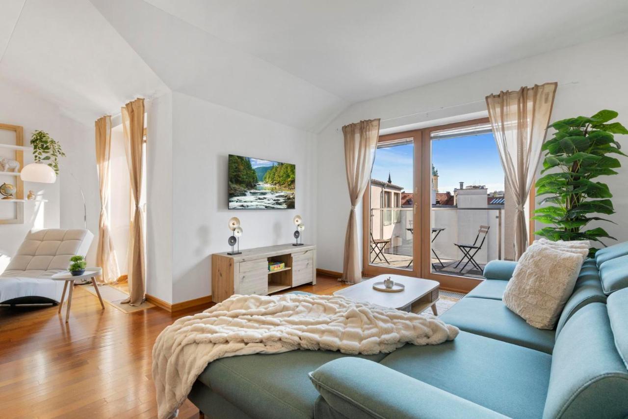 Apartament Urban Elegance Retreat *